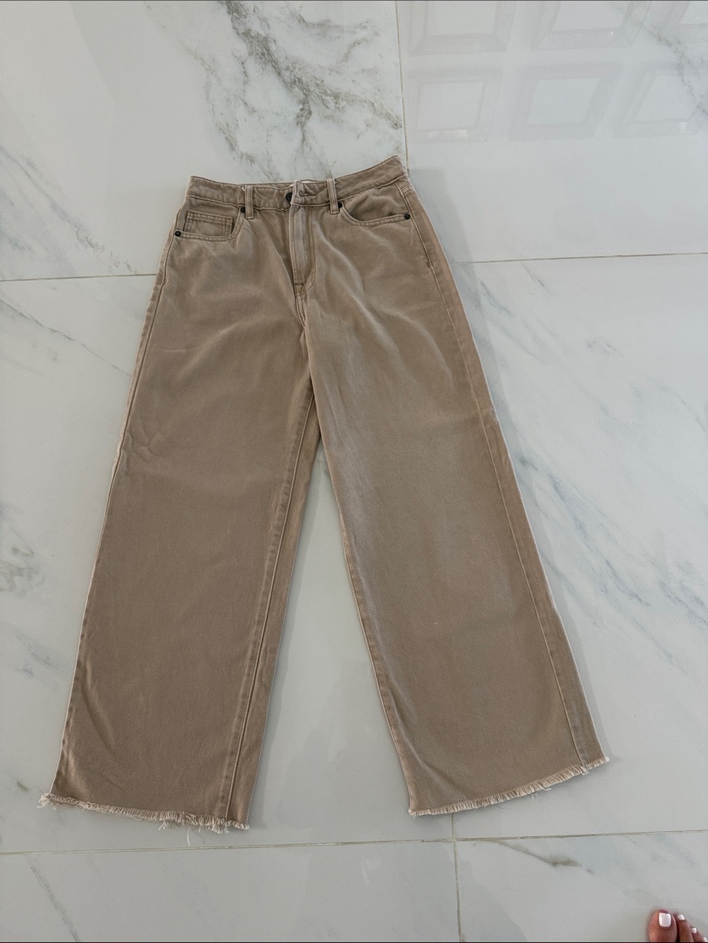 Wide Leg ankle crop Jean